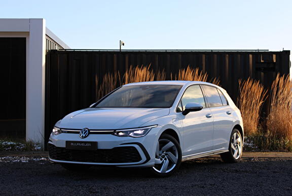 Volkswagen Golf 